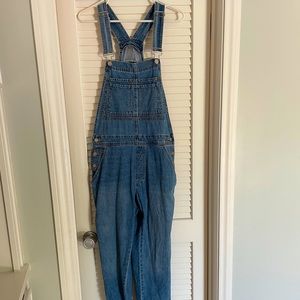 Gap Denim Overalls Size Medium